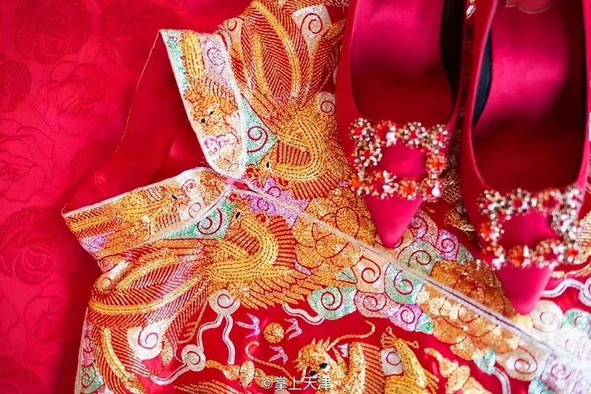 00后的小朋友喜欢90后的姐姐,00后小姑娘爱上80后中年大叔