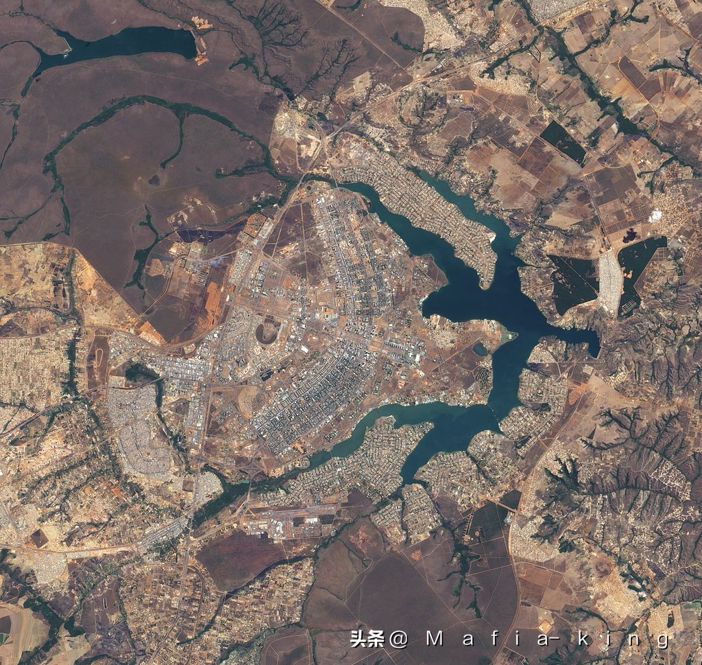 巴西首都巴西利亚人口,巴西首都巴西利亚的著名景点有