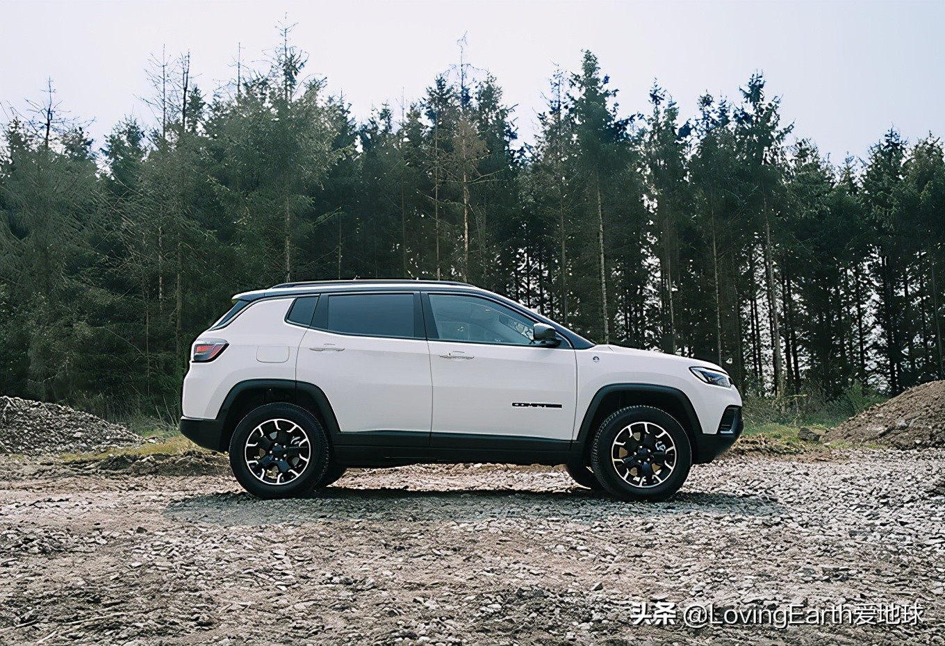 指南者trailhawk四驱,吉普指南者2014款越野测试