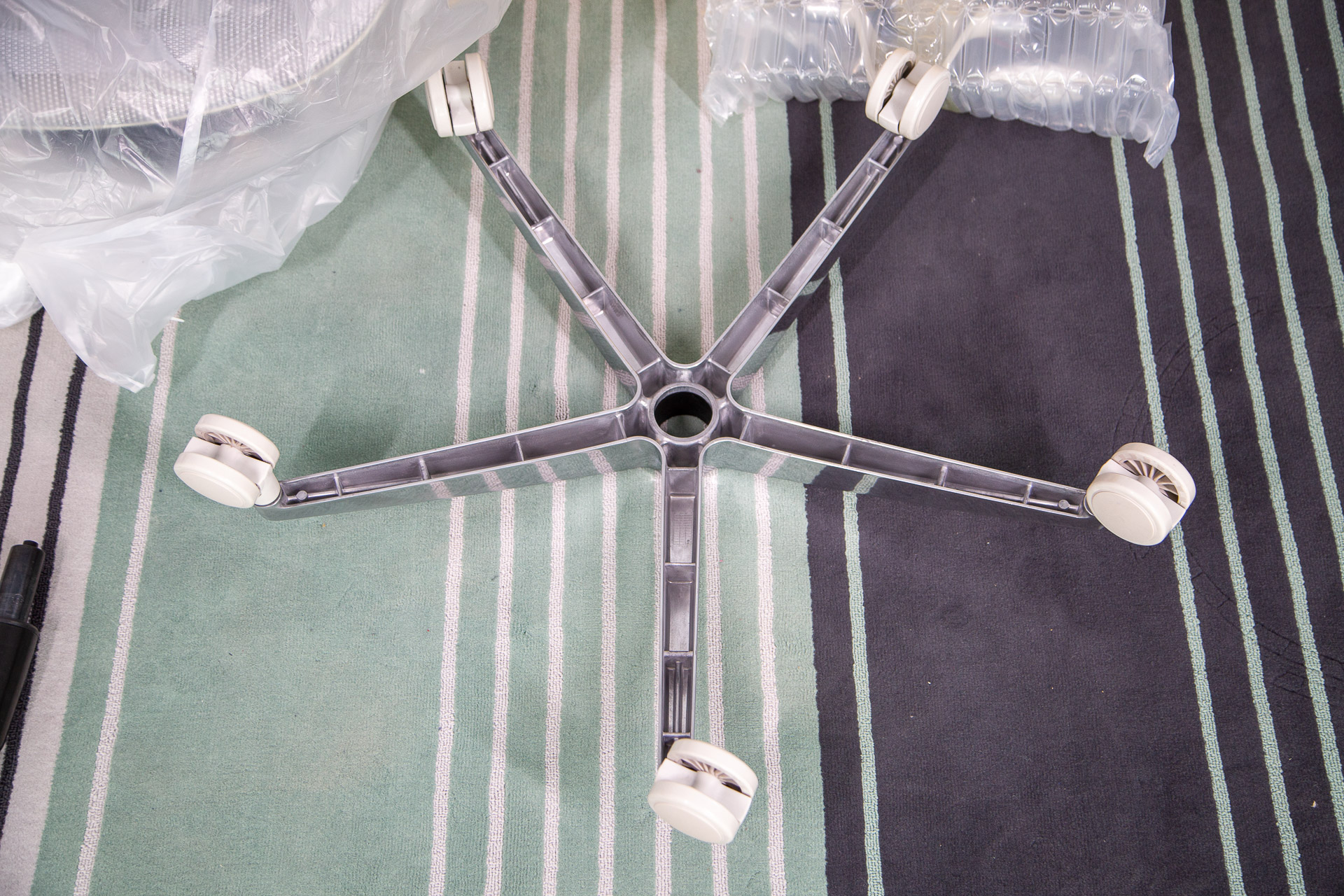 办公室健康改造计划4K价位的Ergoup蝴蝶人体工学椅值得推荐吗？