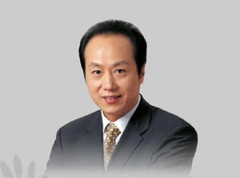 央视主持人罗京有多敬业,国脸央视主持罗京