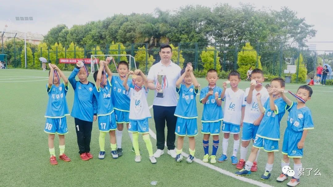 助力足球少年逐梦绿茵,助力少年足球梦