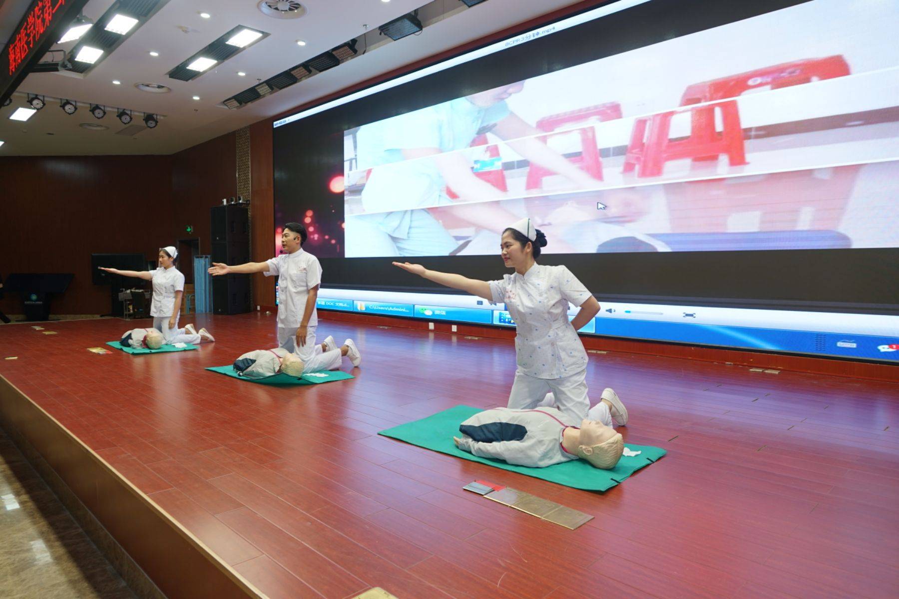 护士节护理服务创新,基层医院开展护士节活动