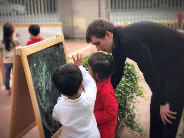 不藏着掖着,关于幼儿园的那些事儿