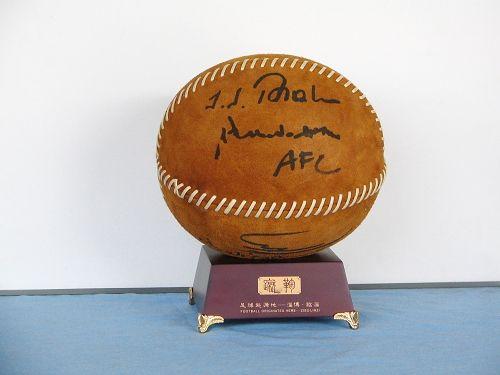 宋朝蹴鞠铜镜,宋蹴鞠铜镜