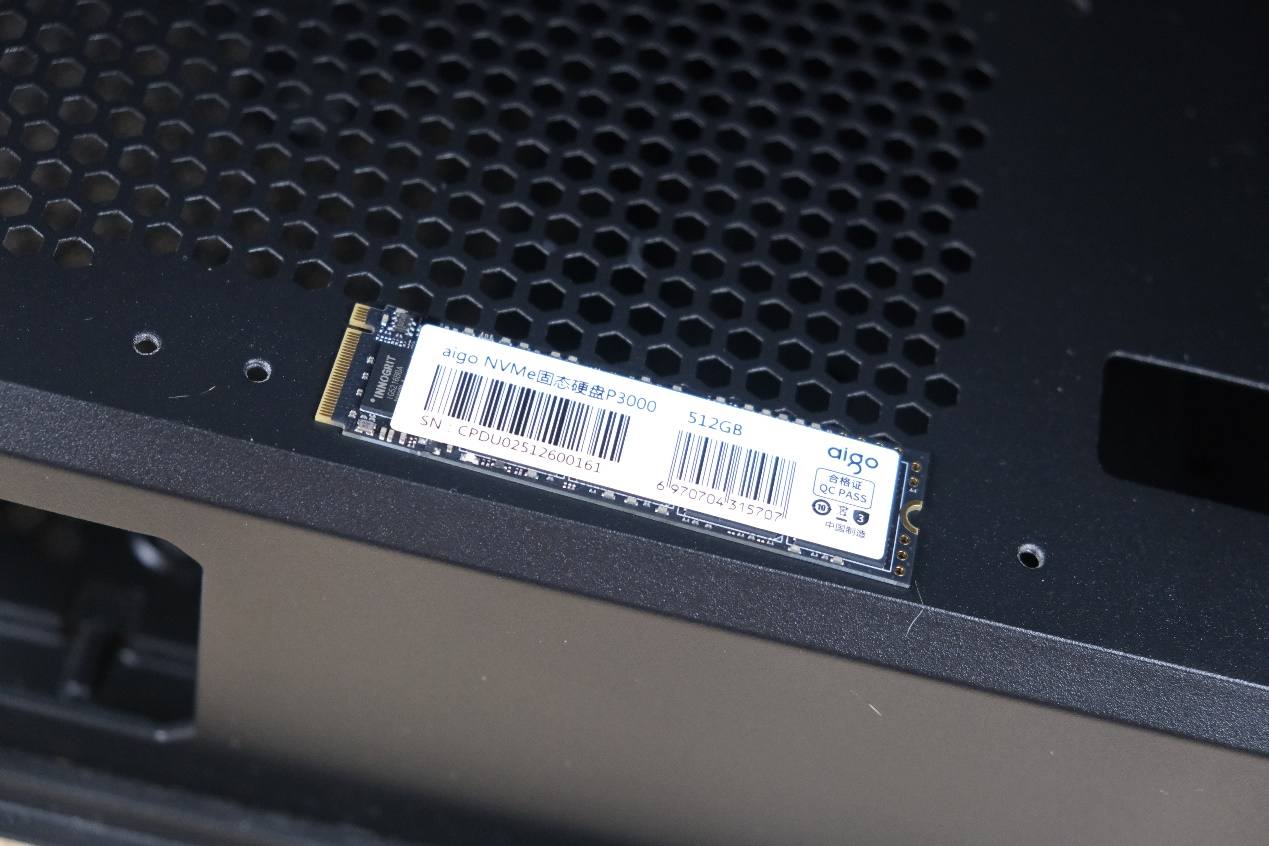 一般电脑装机装不装显卡,3500无显卡过渡装机配置推荐