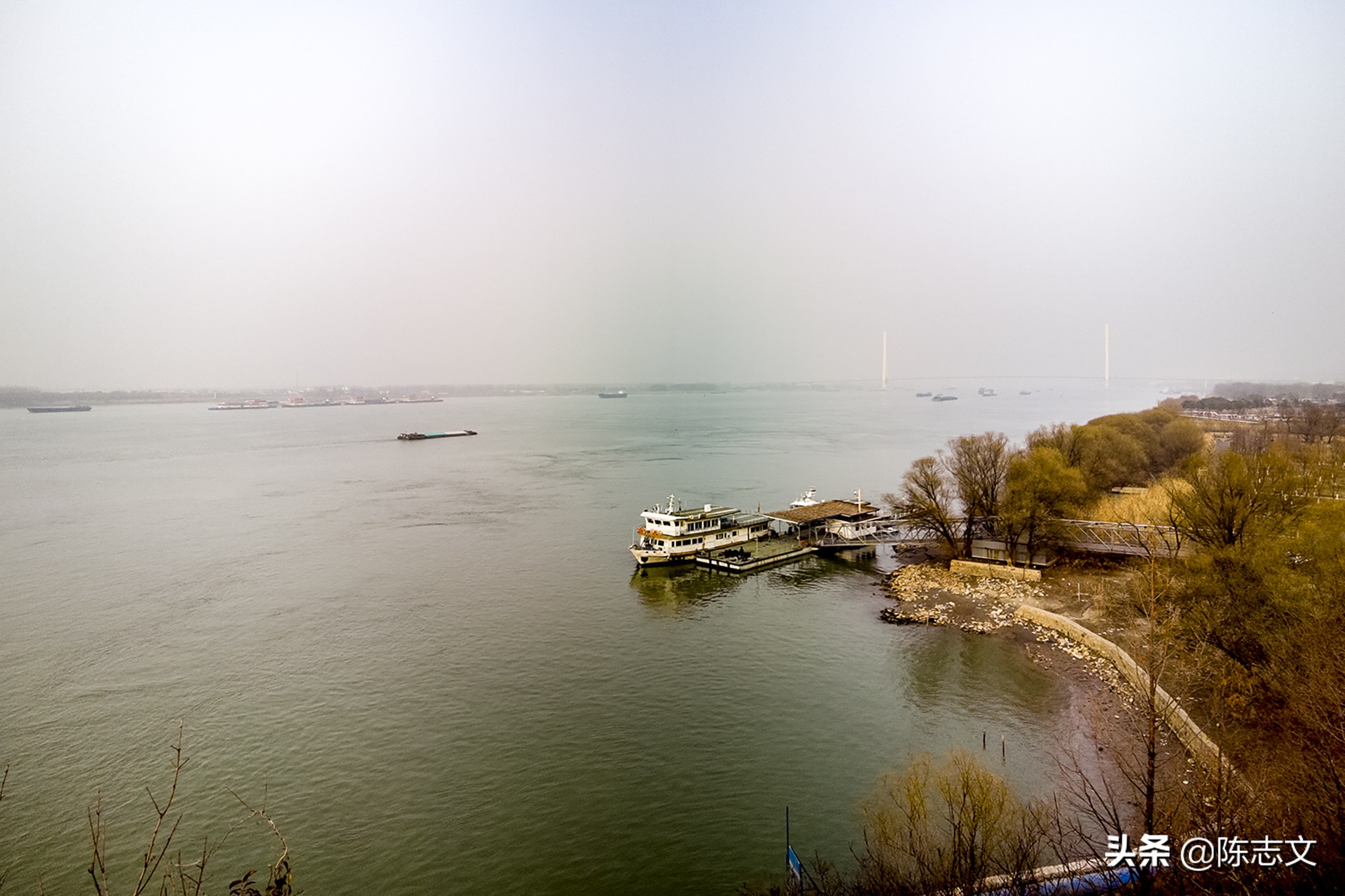 燕子矶位置最好的在哪里,南京燕子矶附近有什么好玩的地方