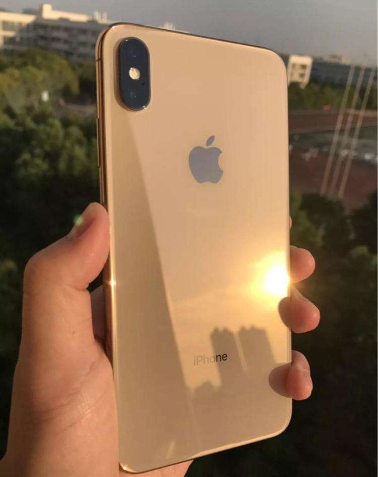 iphonexsmax续航测评,iphonexsmax缺点和优点