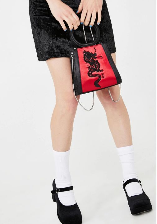 那些看起来特“亚”的人，都在穿什么牌子？