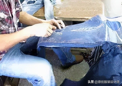 牛仔洗水的八道工序,牛仔洗水工艺流程与效果