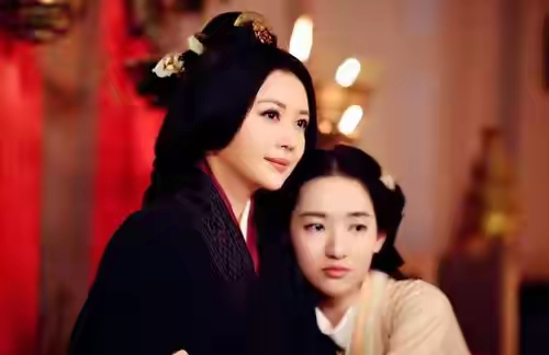 曹操妻子卞氏背景,曹操的妻子卞氏简介