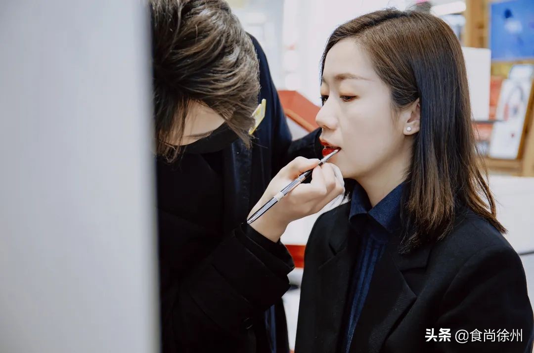 改造5个徐州素人!职场精英、sexy女孩、韩剧男主C位出道