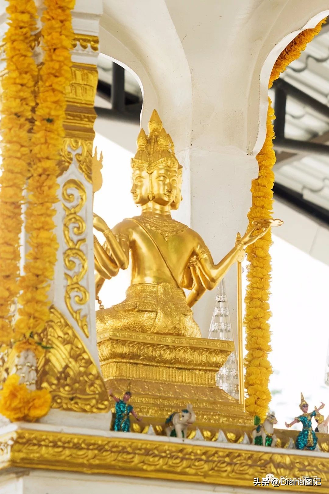 泰好时光Day5I神殿寺祈福安康富贵屋金碧辉煌