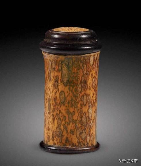 泪水凝结成斑，美丽的湘妃竹