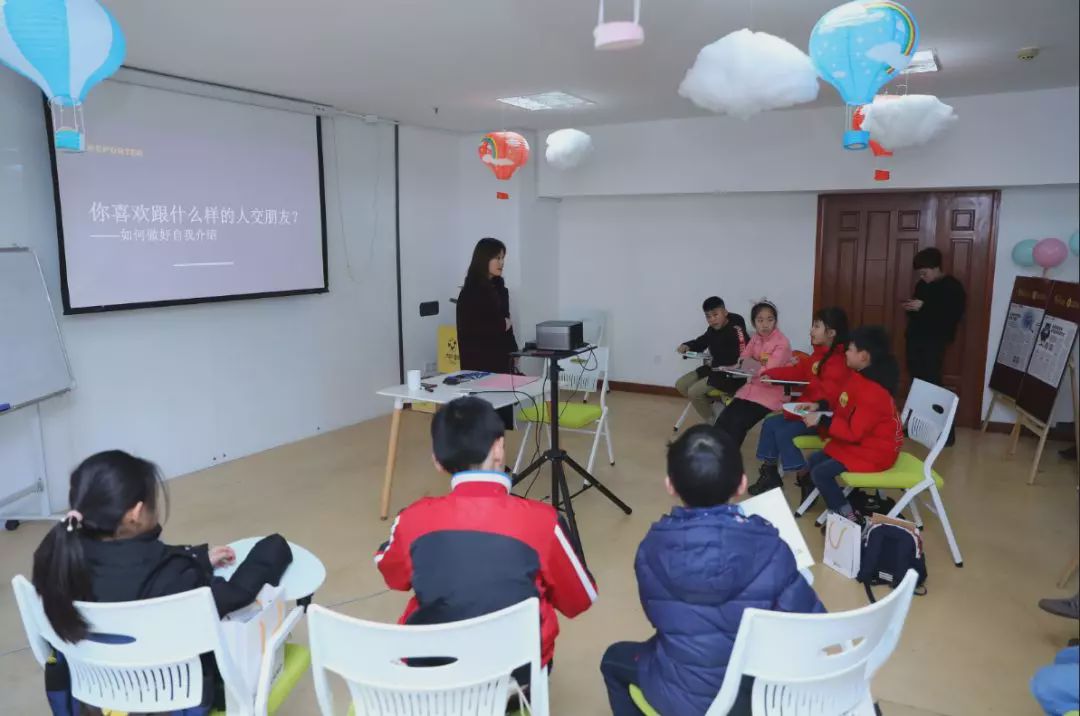 首期刚开营,第二期就开抢!这样学习书写表达,有料又有趣