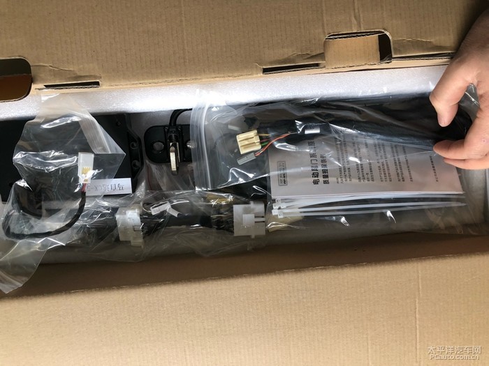 满意的静音电动尾门-门博士产品装车