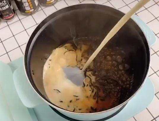 不要羡慕别人秋天的第一杯奶茶,不要羡慕秋天的第一杯奶茶