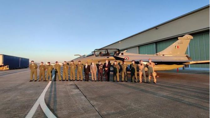 2.5亿买翻新战机，印度*队军**采购黑幕曝光，士兵口粮都不放过