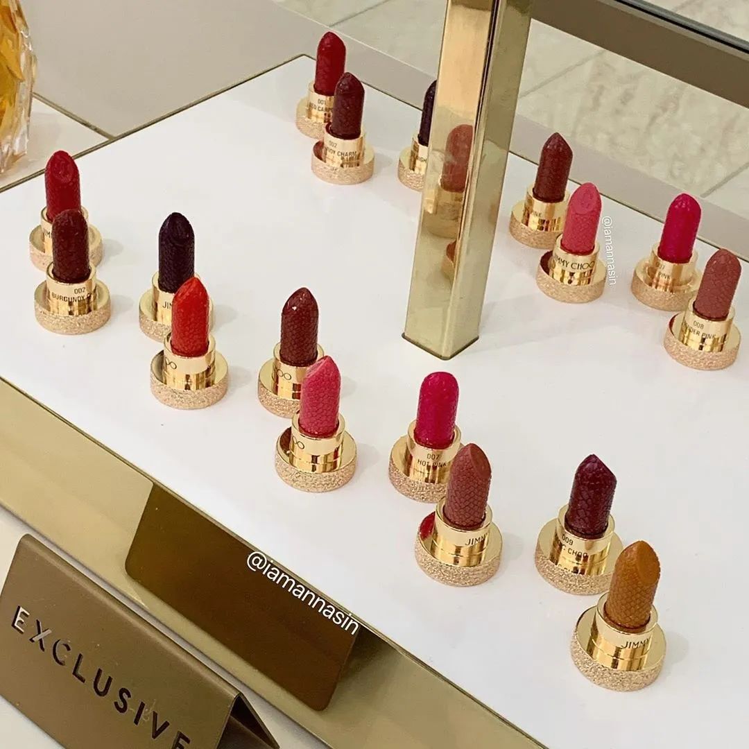 奢侈品下场battle卖口红，爱马仕、周仰杰，该买哪一支？