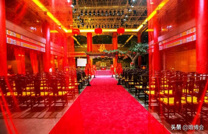 喜欢中式婚礼和西式婚礼的性格,中式和西式婚礼女孩子喜欢哪个