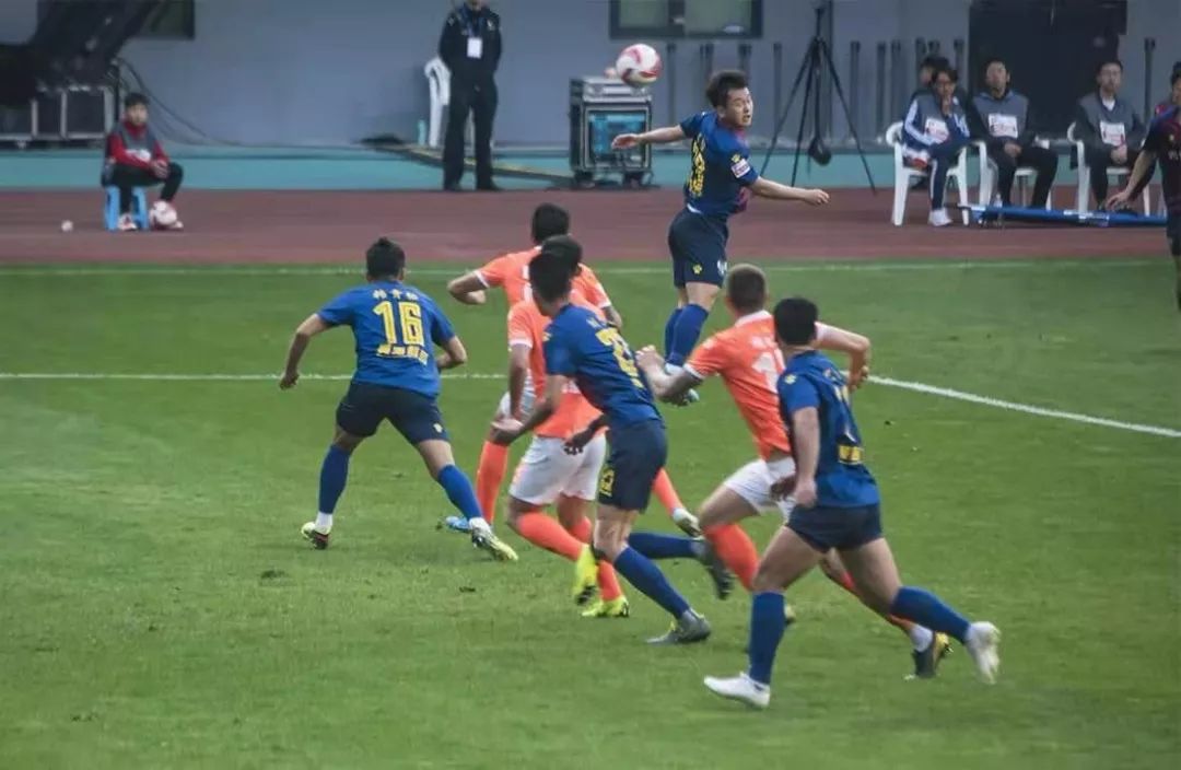 青岛黄海队冲超时刻,青岛黄海冲超视频