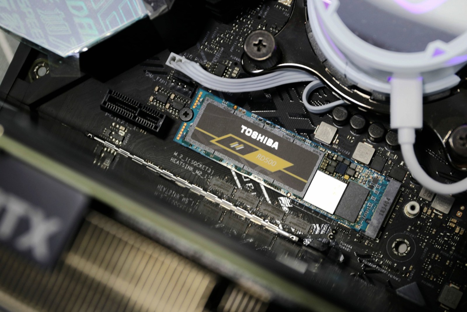 东芝rd500固态硬盘1t,东芝rd500m.2固态硬盘多少钱