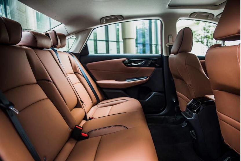 广汽本田凌派四缸试驾视频,广汽本田凌派试驾15款