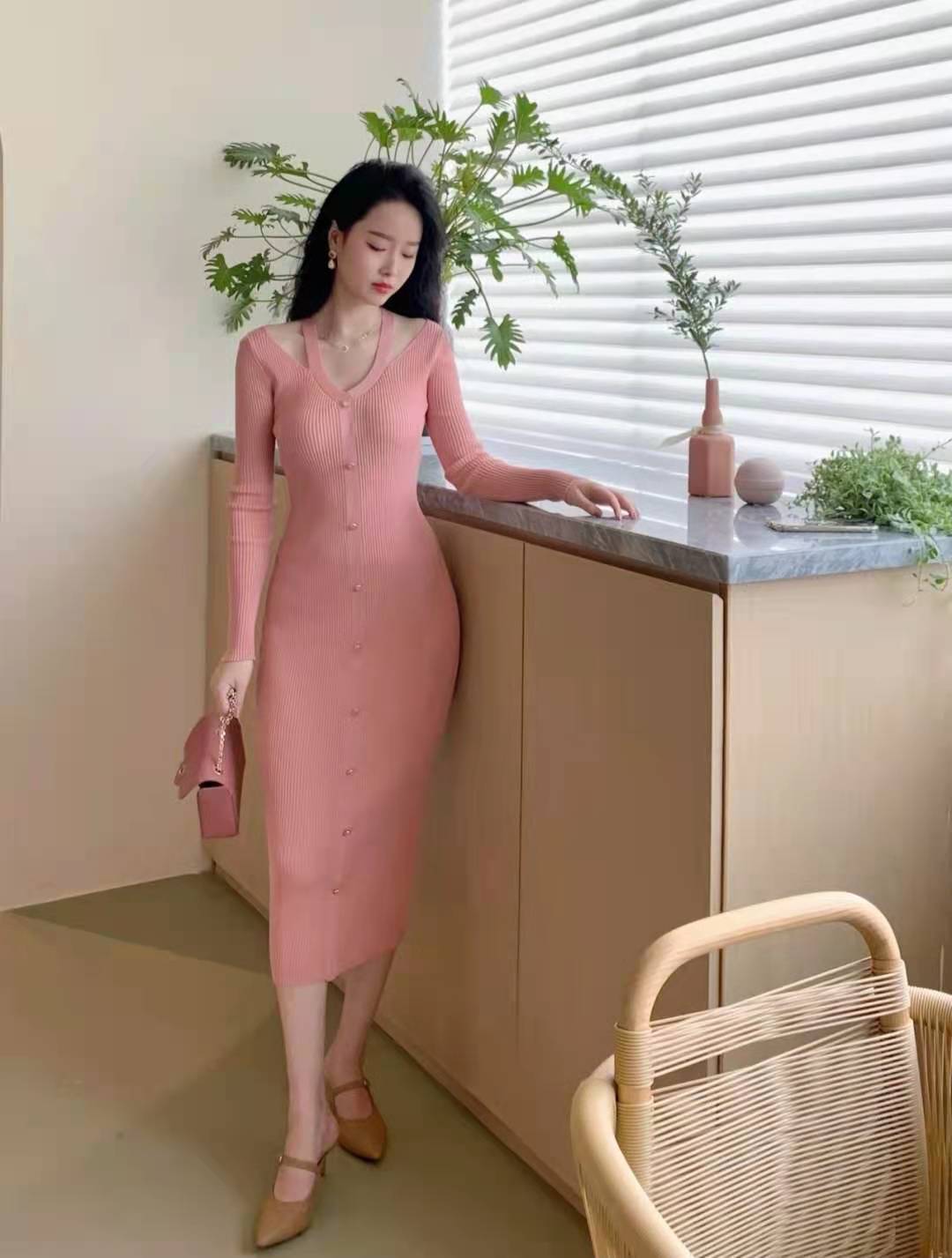 时尚搭配女人味十足,知性优雅女人味高档女装搭配