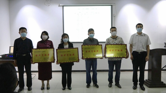 抗击疫情奉献爱心捐款活动,致敬抗疫英雄公益活动