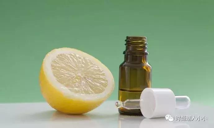 哪款精华抗衰保湿效果好,补水抗衰护肤品精华