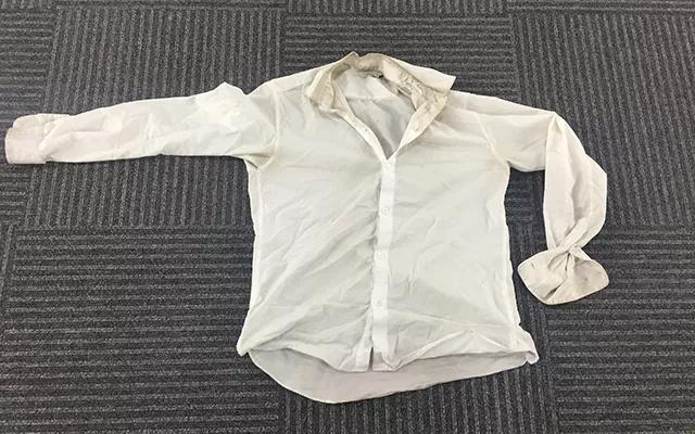 解救懒癌晚期的洗衣神器!衣服泡一泡就干净,白衬衫也不用死命搓