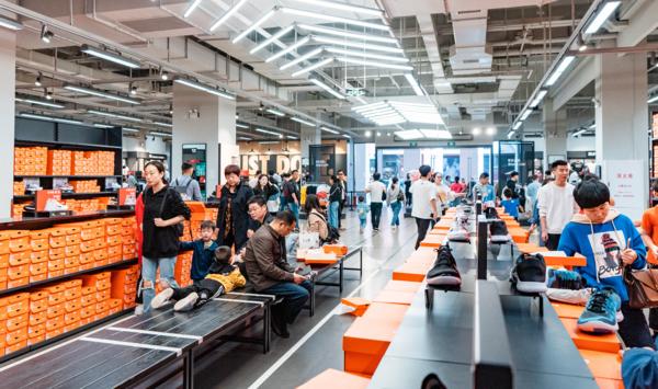 九龙仓葡萄节,九龙仓时代奥莱节