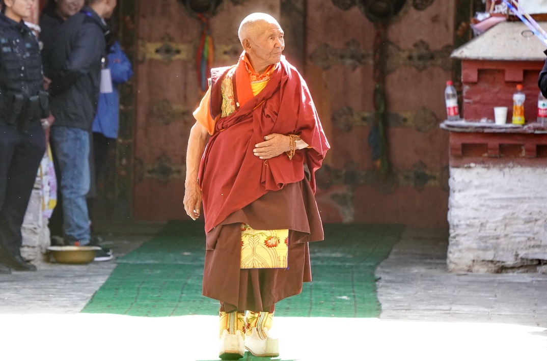 自驾游去西藏还有人看吗,自驾西藏不回头