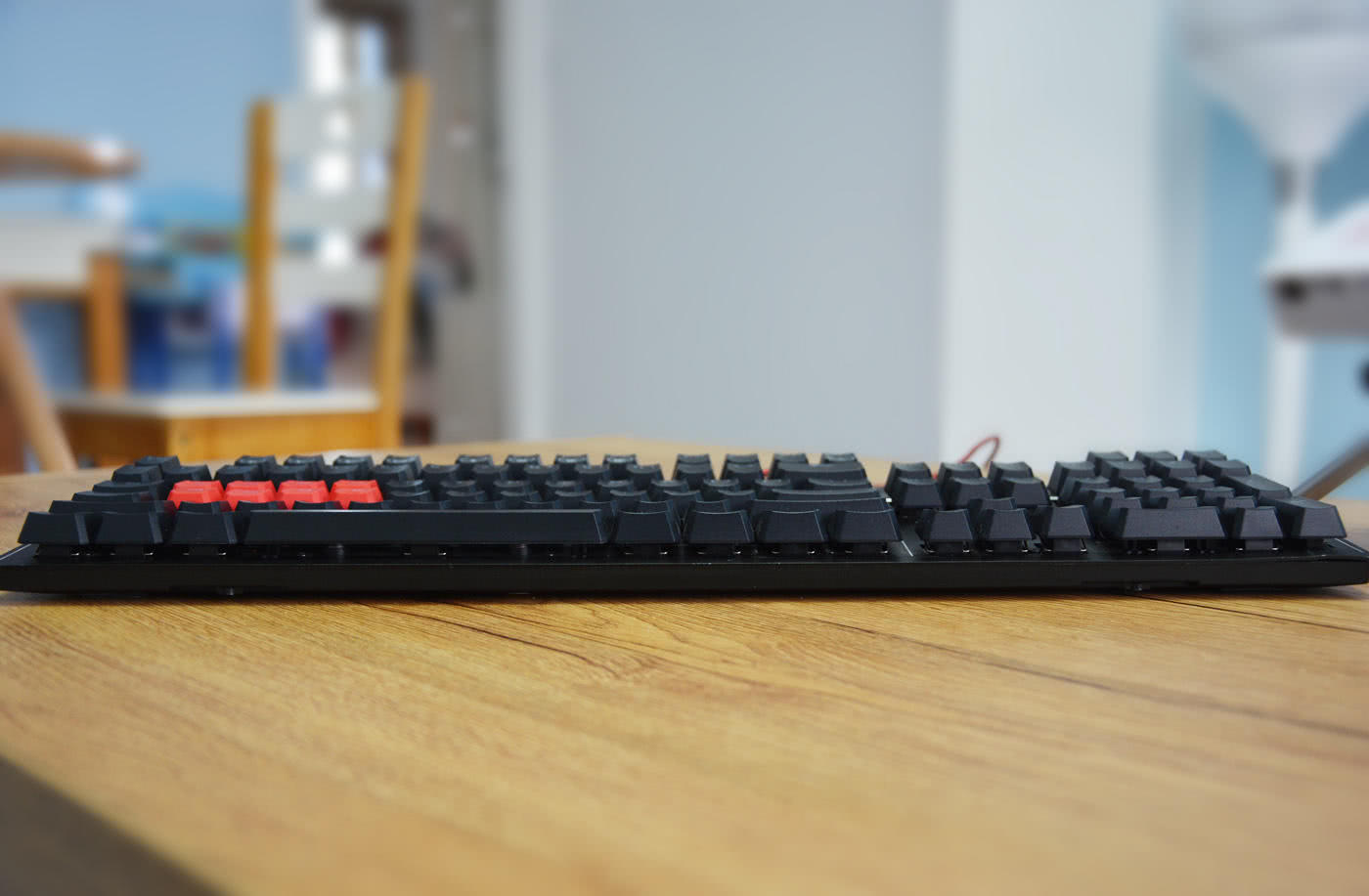 双飞燕q865光轴机械电竞键盘,双飞燕机械键盘975