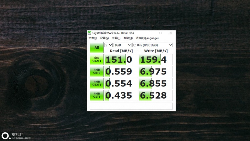 东芝移动硬盘slim和新小黑哪个好,东芝slim移动硬盘