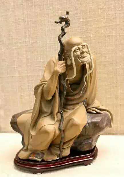 十八罗汉橄榄核怎么按顺序来穿 (核雕十八罗汉怎么区分)