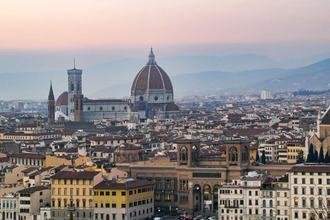 世界各大博物馆稀世珍宝,捐出百万家产的女人