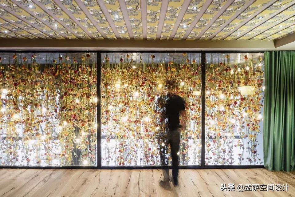 梅西开了烤肉店,梅西开的奶茶店