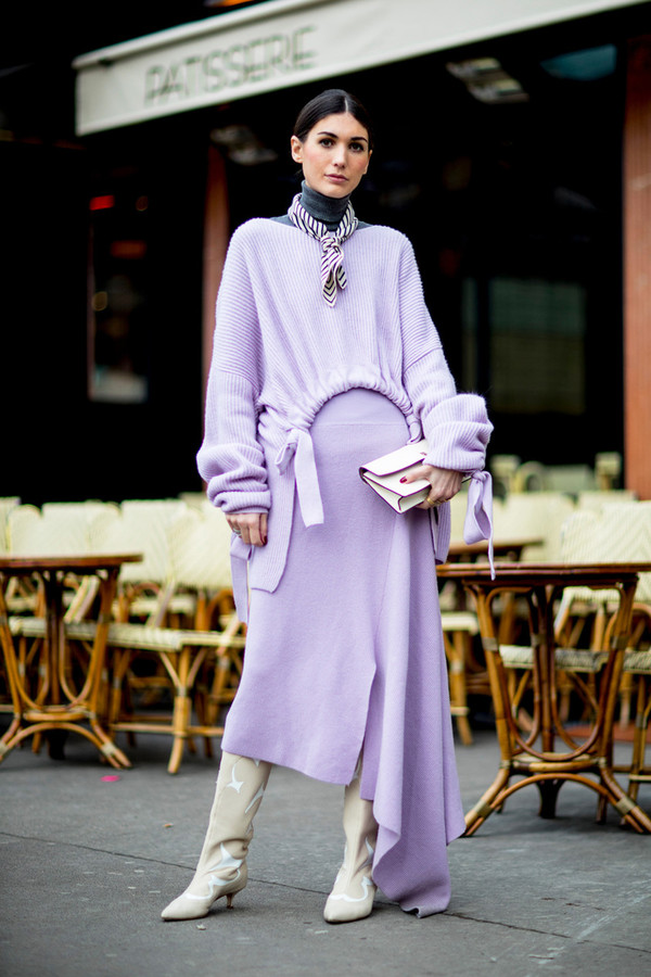 冬季毛衣如何叠穿显高级,宽松毛衣叠穿搭配