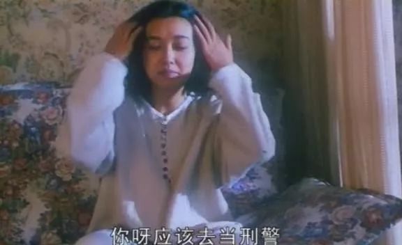 导演界有比张艺谋地位还高的吗,比张艺谋更老牌的导演有谁