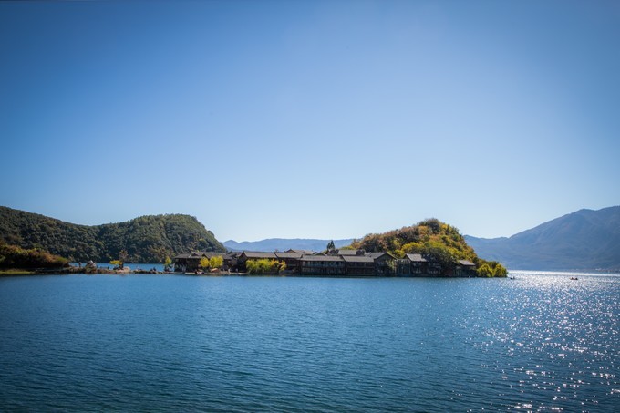 消失的地平线上的“香巴拉”和“女儿国”（二）