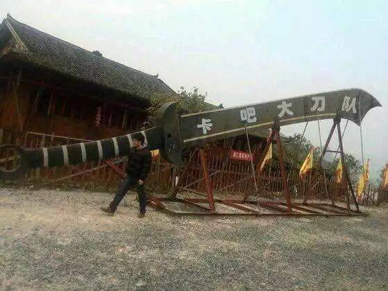 如何确认台式电脑适配何种显示器,笔记本电脑显示器配置