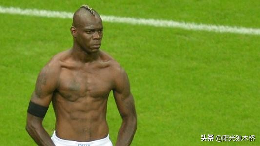 黑人球员渗透进入欧洲足球强国，英法泛滥，德意西增多