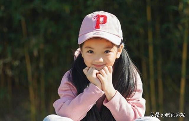 “我要赚钱养弟弟”，那个4岁出道赚百万的阿拉蕾，现在怎样了