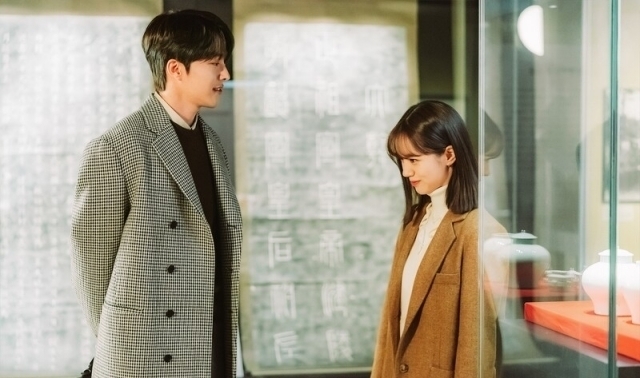 韩剧超有氛围感的cp神图,心惊肉跳的同居韩剧在线免费观看