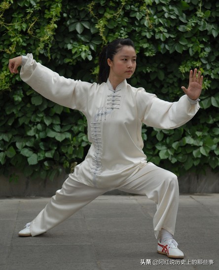 太极宗师杨露禅拳法,太极拳杨露禅实战视频