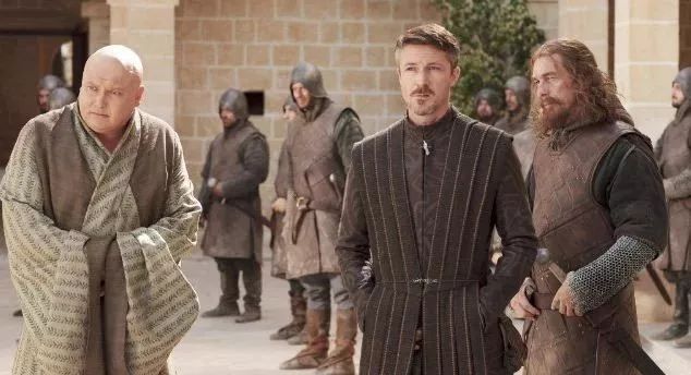 必须说，《权力的游戏》的权谋水平在《大明王朝》面前就是个弟弟