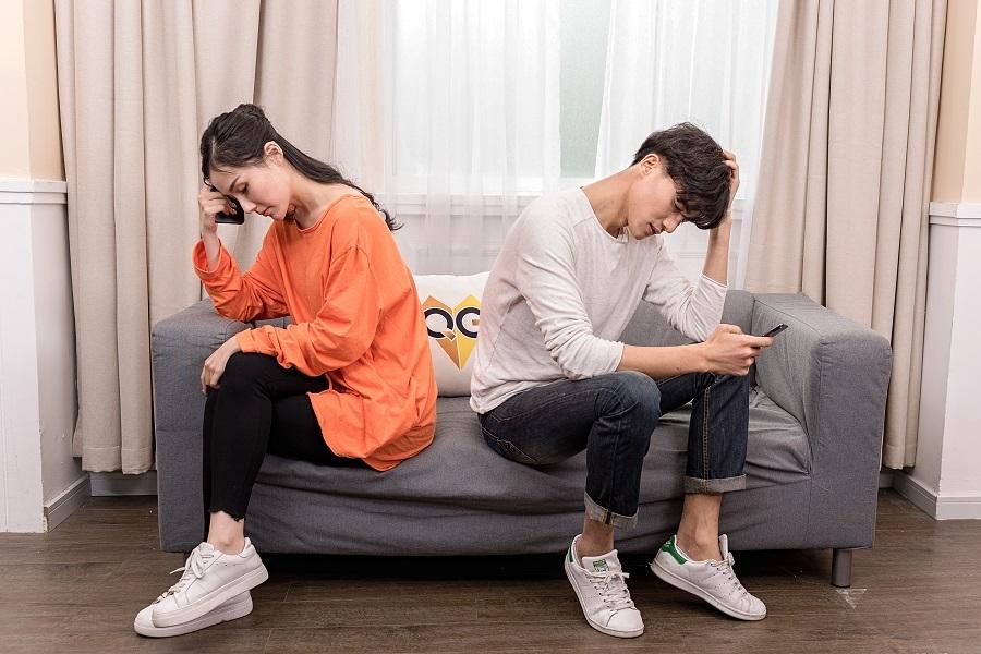 跟女生聊天很敷衍怎么办,和女人聊天总是敷衍你怎样办