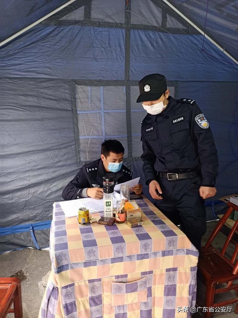 战疫必胜不分职业,坚守战疫岗位的先锋榜样