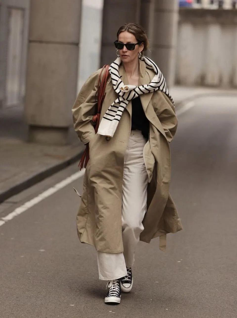 圆脸女生怎么选墨镜,圆脸女生如何选择大牌眼镜